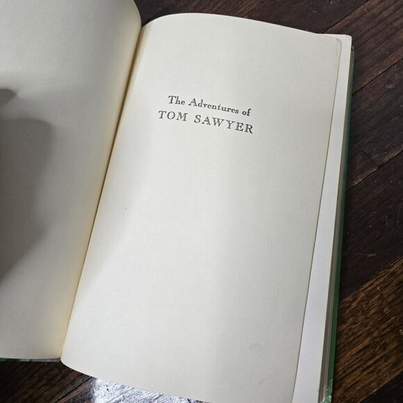 Vintage 1946 The Adventures of Tom Sawyer Hard Cover Book by Mark Twain - Picture 10 of 16